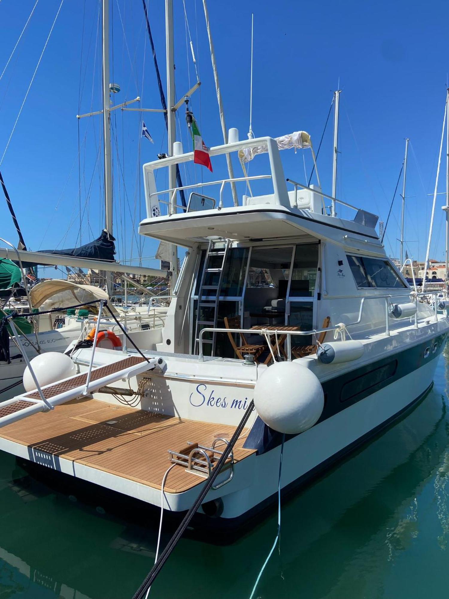 She'S Mine Yacht Catânia Exterior foto
